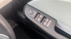 Renault Clio 1.0 TCe 90 SE Edition 5dr Petrol Hatchback